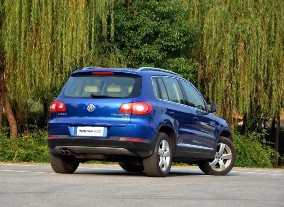 途观 2010款 1.8TSI 自动四驱菁英版 外观   斜后