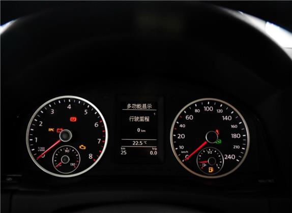途观 2012款 1.8TSI 自动两驱风尚版 中控类   仪表盘