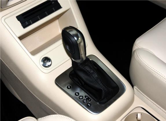 途观 2012款 1.8TSI 自动两驱风尚版 中控类   挡把