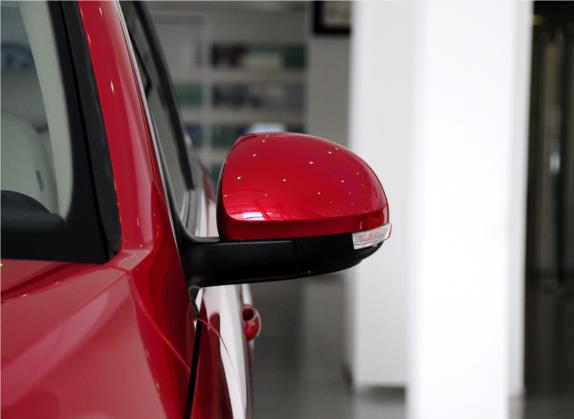 途观 2012款 1.8TSI 自动四驱菁英版 外观细节类   外后视镜