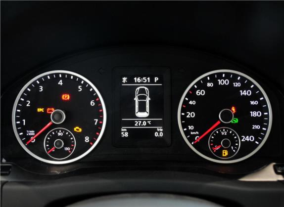 途观 2012款 1.8TSI 自动四驱菁英版 中控类   仪表盘