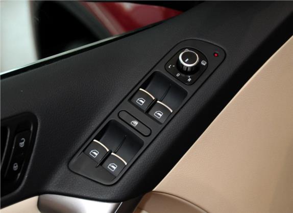 途观 2012款 1.8TSI 自动四驱菁英版 车厢座椅   门窗控制