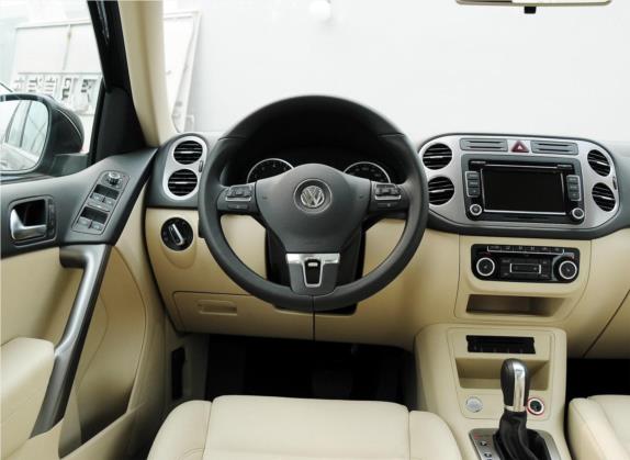 途观 2012款 2.0TSI 自动四驱菁英版 中控类   驾驶位