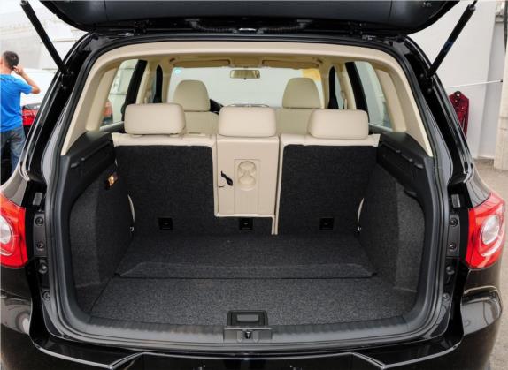 途观 2012款 2.0TSI 自动四驱菁英版 车厢座椅   后备厢