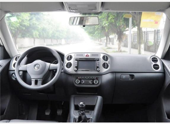 途观 2012款 1.8TSI 手动两驱进享版 中控类   中控全图