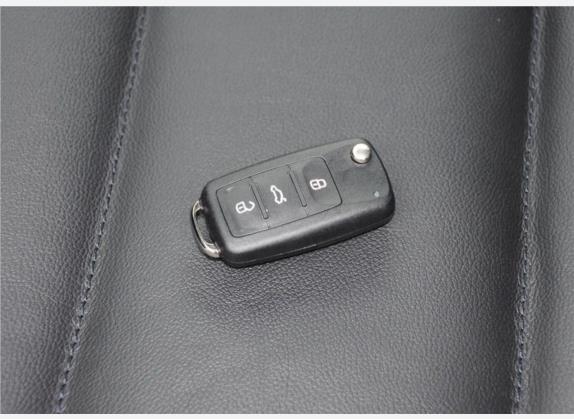 途观 2012款 1.8TSI 手动两驱进享版 其他细节类   钥匙