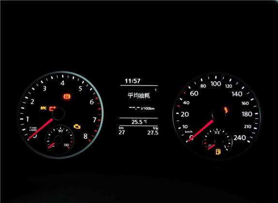 途观 2013款 1.4TSI 手动两驱蓝驱版 中控类   仪表盘