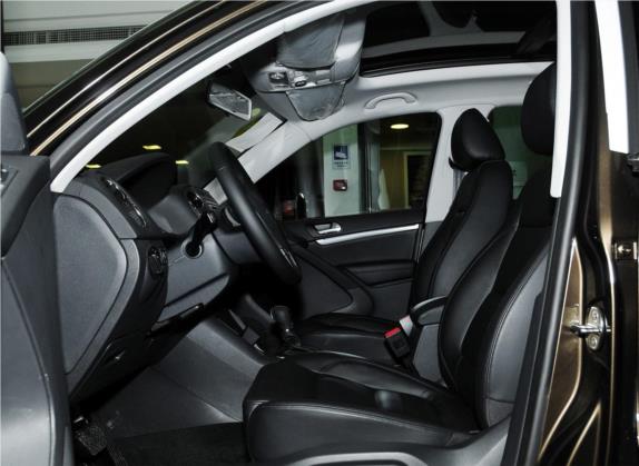 途观 2013款 1.8TSI 自动四驱豪华型 车厢座椅   前排空间