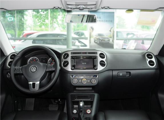 途观 2013款 2.0TSI 自动四驱豪华版 中控类   中控全图