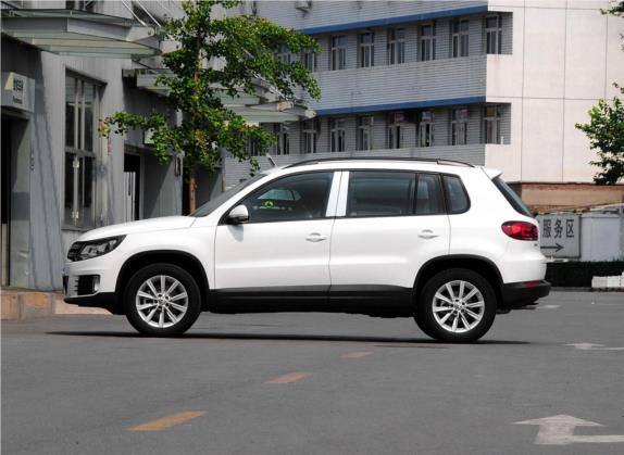 途观 2015款 1.8TSI 自动两驱舒适版 外观   正侧