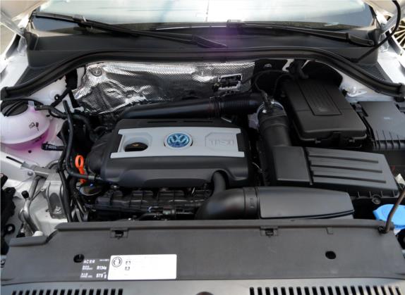 途观 2015款 1.8TSI 自动两驱豪华型 其他细节类   发动机舱