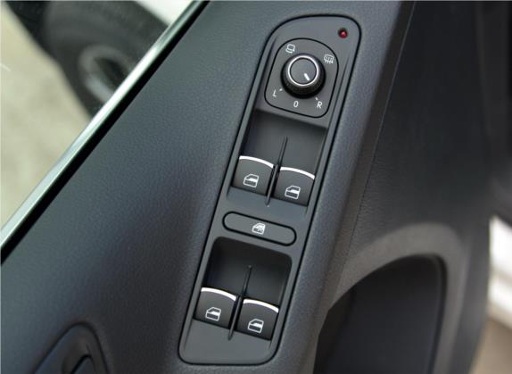途观 2015款 1.8TSI 自动两驱豪华型 车厢座椅   门窗控制