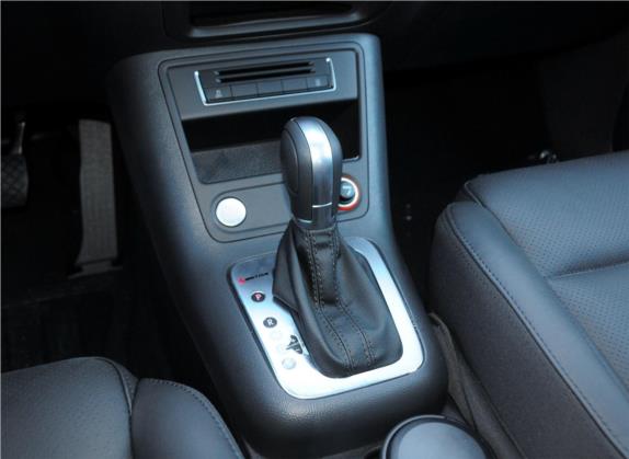 途观 2015款 1.8TSI 自动四驱豪华型 中控类   挡把