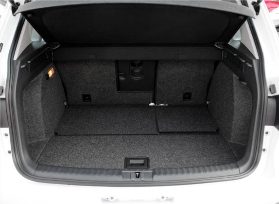 途观 2015款 2.0TSI 自动四驱豪华版 车厢座椅   后备厢