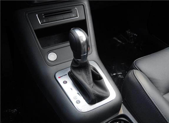 途观 2015款 2.0TSI 自动四驱豪华版 中控类   挡把
