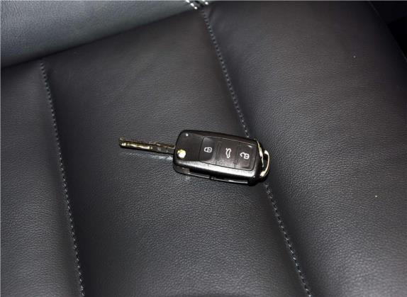 途观 2016款 300TSI 自动两驱舒适版 其他细节类   钥匙
