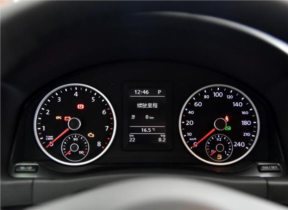 途观 2017款 300TSI 自动两驱丝绸之路舒适版 中控类   仪表盘