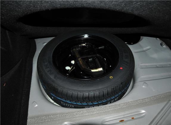 捷达 2012款 1.6L 纪念版 其他细节类   备胎