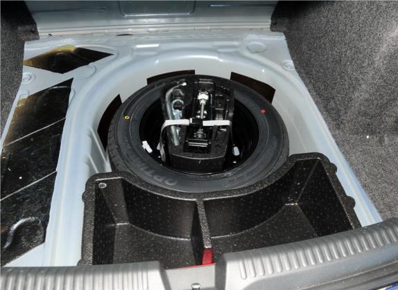 捷达 2013款 1.6L 手动舒适型 其他细节类   备胎