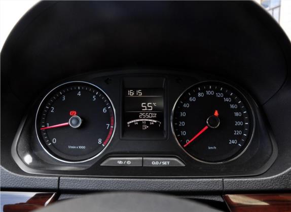 捷达 2013款 1.6L 手动豪华型 中控类   仪表盘