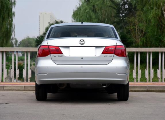 捷达 2015款 质惠版 1.6L 手动舒适型 外观   正后