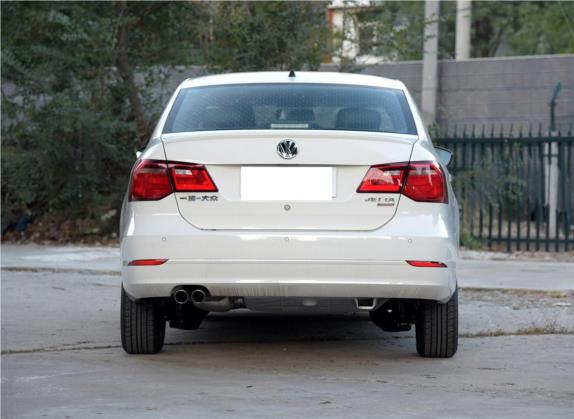 捷达 2015款 质惠版 1.4TSI 自动运动型 外观   正后