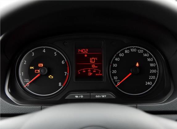 捷达 2017款 1.5L 手动时尚型 中控类   仪表盘