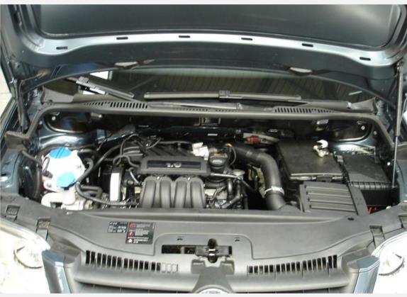 开迪 2005款 1.6L 功能型5座 其他细节类   发动机舱