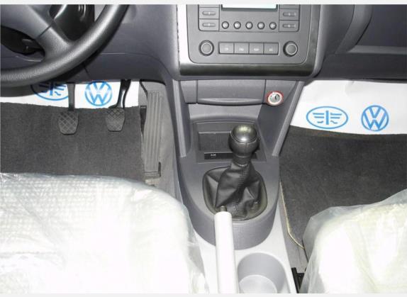 开迪 2005款 1.6L 功能型5座 中控类   挡把