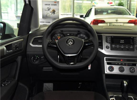 高尔夫·嘉旅 2016款 1.6L 自动舒适型 中控类   驾驶位