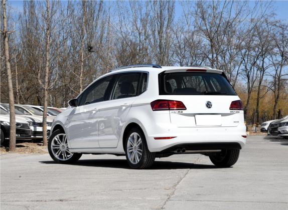 高尔夫·嘉旅 2018款 230TSI 自动豪华型 外观   斜后
