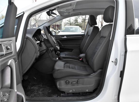 高尔夫·嘉旅 2018款 280TSI 自动豪华型 车厢座椅   前排空间