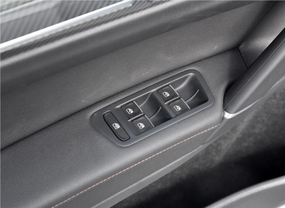 高尔夫·嘉旅 2018款 280TSI 自动豪华型 车厢座椅   门窗控制