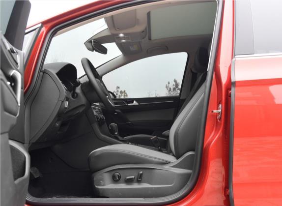 高尔夫·嘉旅 2019款 280TSI 自动遨游型 国V 车厢座椅   前排空间