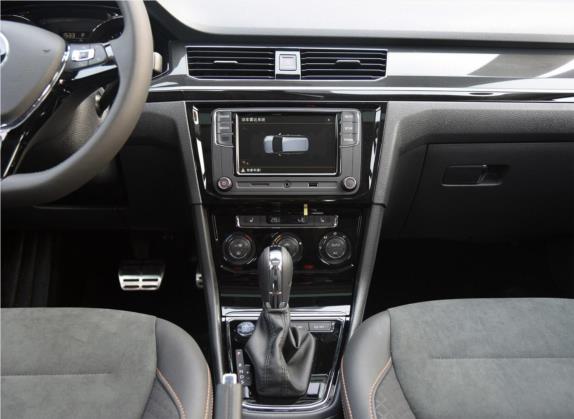 C-TREK蔚领 2017款 230TSI DSG豪华型 中控类   中控台