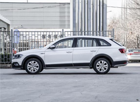 C-TREK蔚领 2018款 1.5L 自动舒适型 外观   正侧