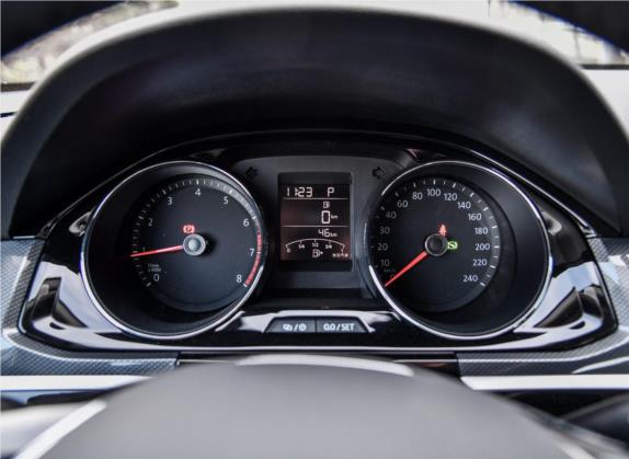 C-TREK蔚领 2018款 1.5L 自动舒适型 中控类   仪表盘