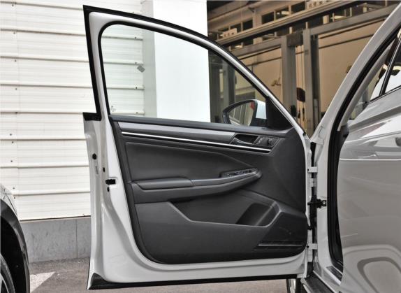 C-TREK蔚领 2018款 230TSI DSG舒适型 车厢座椅   前门板