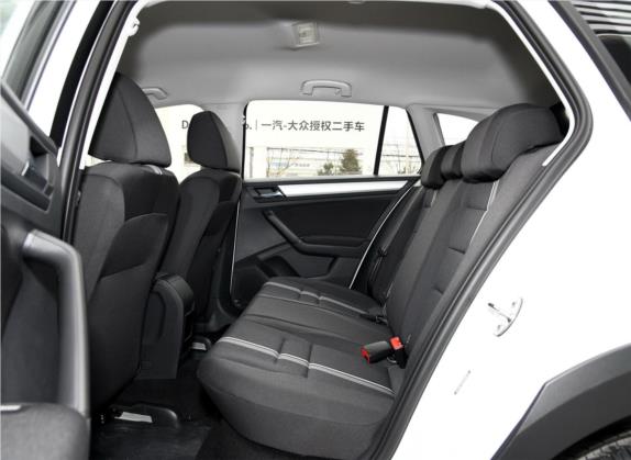 C-TREK蔚领 2018款 1.5L 手动时尚型 车厢座椅   后排空间