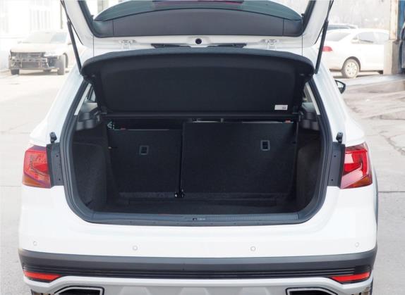 C-TREK蔚领 2020款 1.5L 自动舒适型 车厢座椅   后备厢