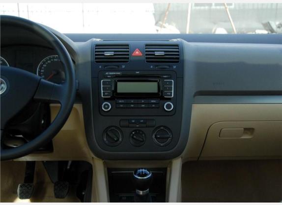 速腾 2009款 1.6L 手动舒适型 中控类   中控台