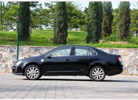速腾 2010款 1.8TSI 自动冠军版 外观   正侧