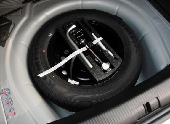 速腾 2011款 1.6L 自动特别版 其他细节类   备胎