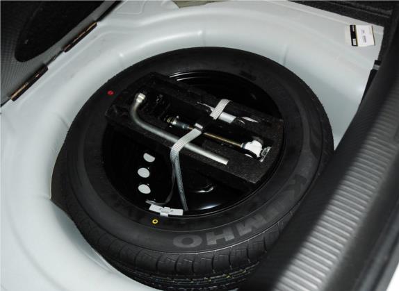 速腾 2011款 1.4TSI 手动技术型 其他细节类   备胎