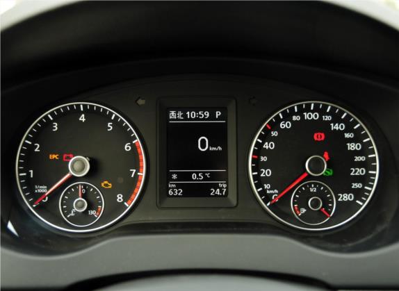 速腾 2012款 1.8TSI 自动旗舰版 中控类   仪表盘