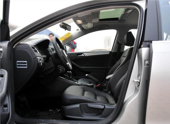 速腾 2012款 1.4TSI 自动豪华型 车厢座椅   前排空间