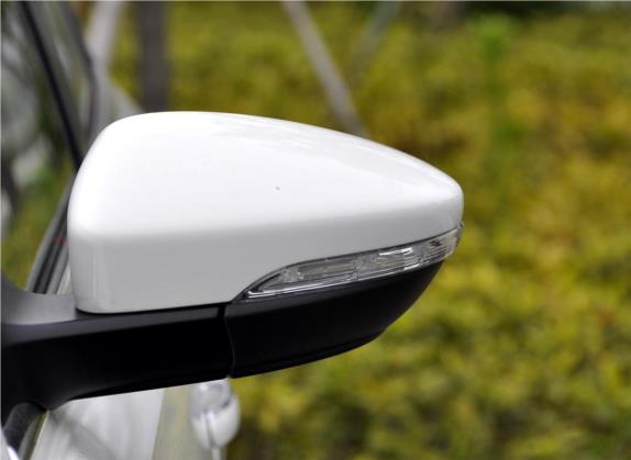 速腾 2012款 1.6L 自动舒适型 外观细节类   外后视镜