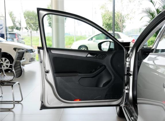 速腾 2012款 1.4TSI 手动时尚型 车厢座椅   前门板
