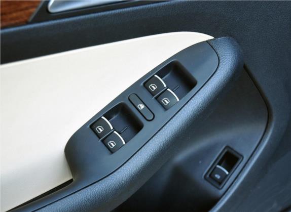 速腾 2012款 1.4TSI 自动旗舰版 车厢座椅   门窗控制