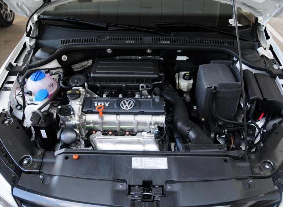 速腾 2014款 1.6L 手动舒适型 其他细节类   发动机舱